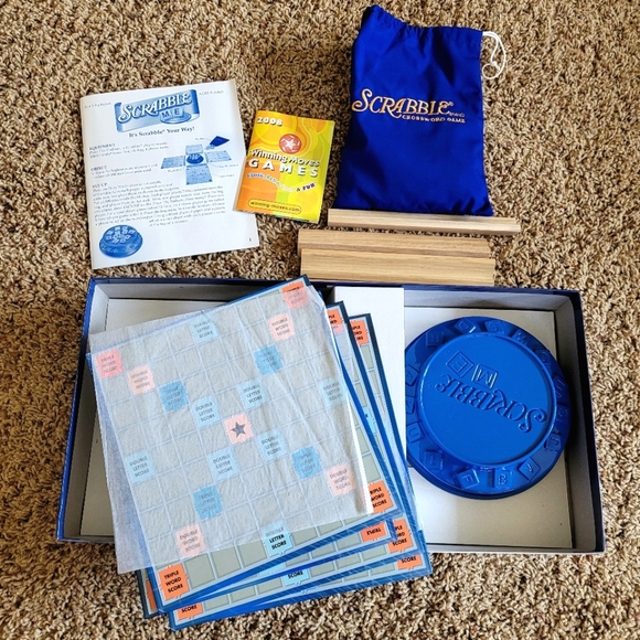 Scrabble ME Crossword Edition Word Board Game 2007 Hasbro Complete w/ Box - Picture 2 of 6